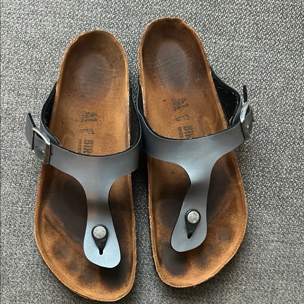 Birkenstock Black T-Strap Leather Sandals